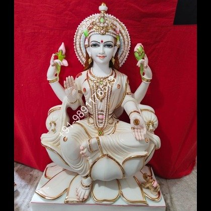 Laxmi Mable Dust Statue